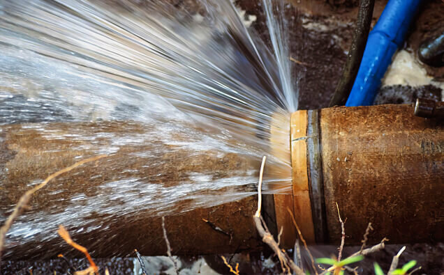 https://blockeddrainssevillegrove.com.au/uploads/2025/07/pipe-relining-68637.jpg